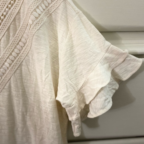 Express- boho style bell sleeves- cream color -xs top NWT - Picture 2 of 3